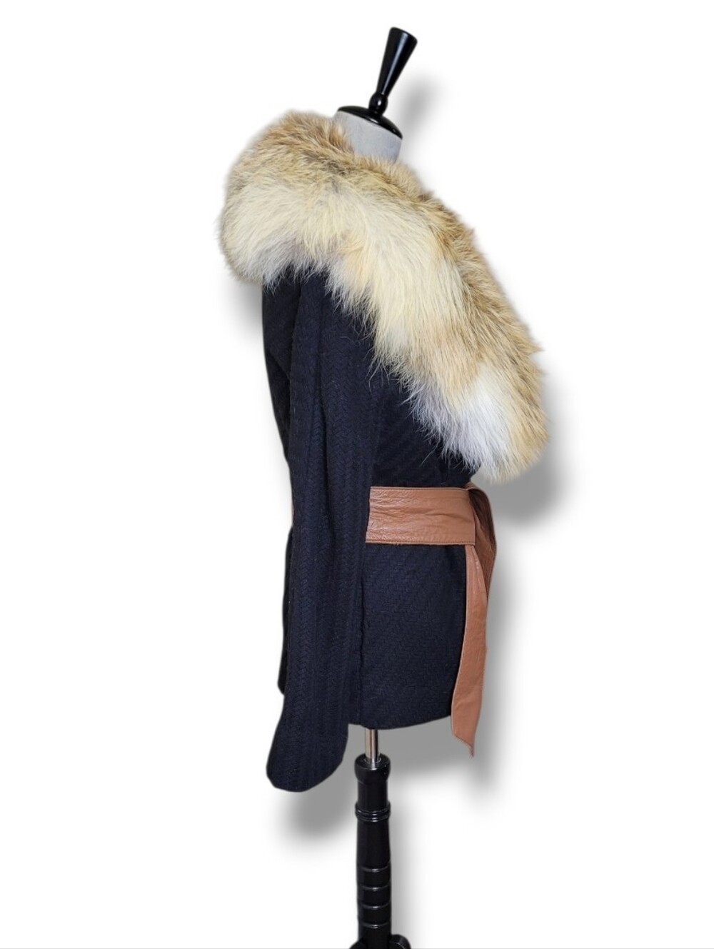 Marciano Wool Coat Red Fox Fur Collar Leather Belt NWT - Picture 6 of 13